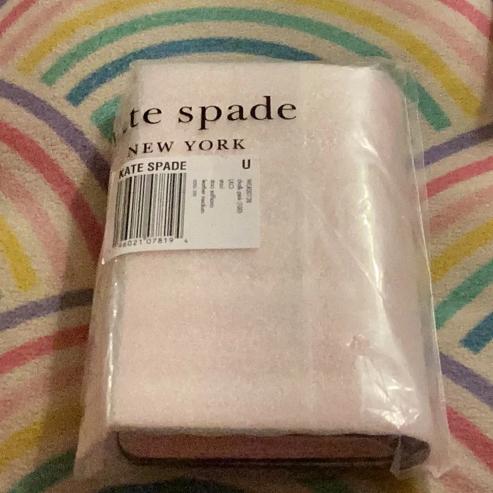 Kate Spade LKO Staci - Picture 8 of 10